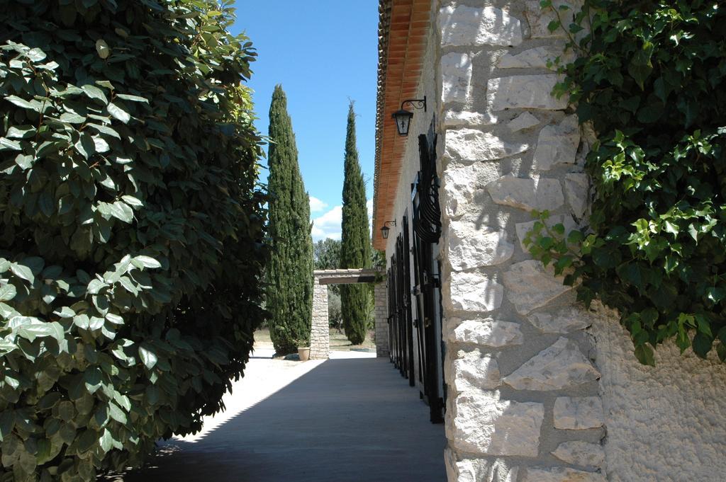 Bed and Breakfast Les Mazets du Luberon à Puget Extérieur photo